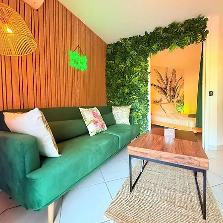 Jungle 2 - Terrasse Clim Parking Et Piscine Apartment Antibes